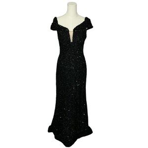 Ladivine by Cinderella Black Sequin Deep V Evening Gown Size 12